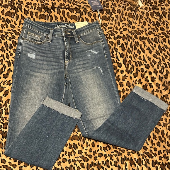 Net Universal Thread - Picture 1 of 8